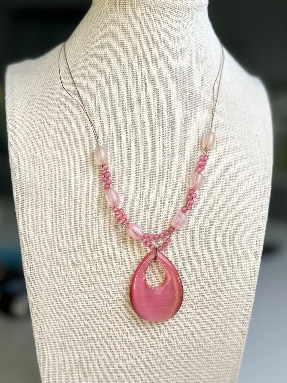 Pink Pendant Beaded Necklace